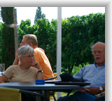 Nehmen Sie Platz.